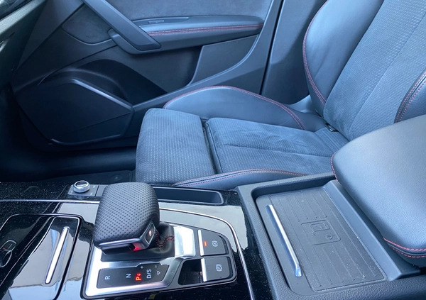 Audi Q5 Sportback cena 162393 przebieg: 68500, rok produkcji 2021 z Warszawa małe 211